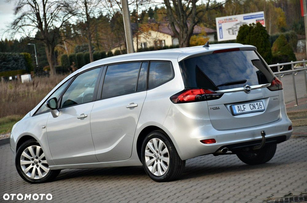 Opel Zafira - 14
