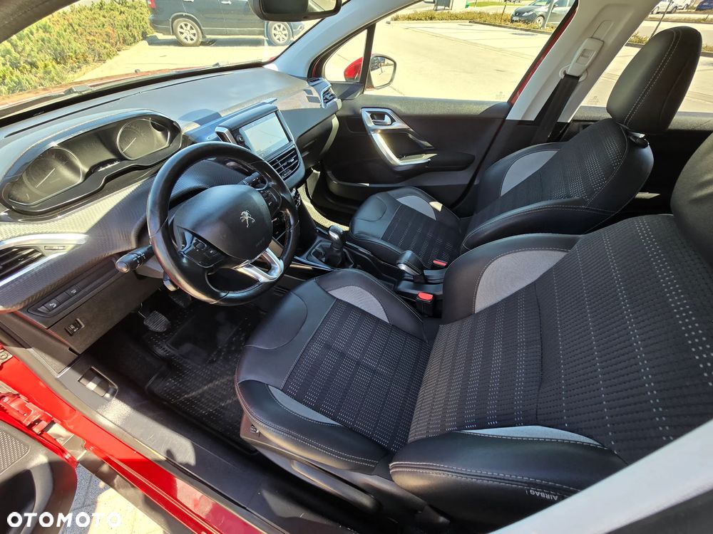 Peugeot 2008 - 7