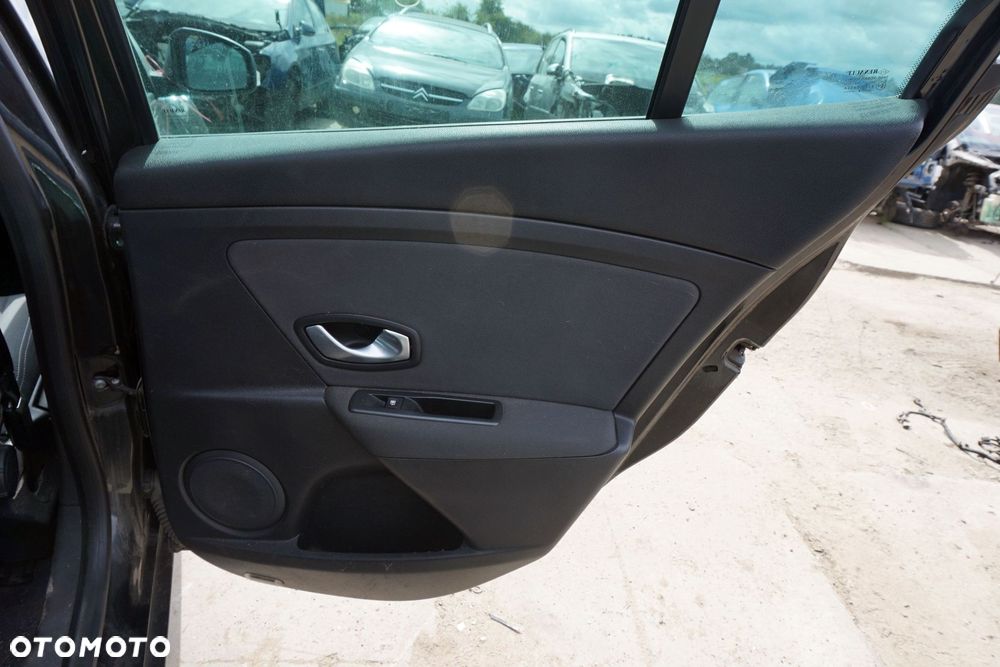 DRZWI TYLNE PRAWE MEGANE III PH1 5D HB NV676  CZARNY RENAULT 2008-2010 - 10
