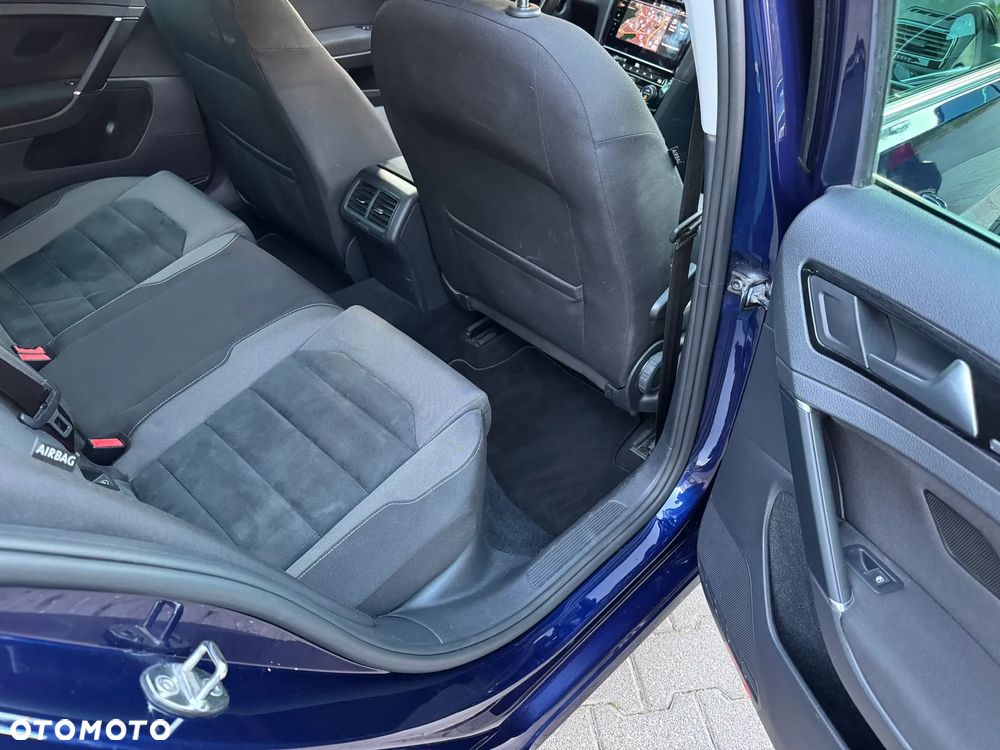 Volkswagen Golf VII 1.6 TDI BMT Highline - 16
