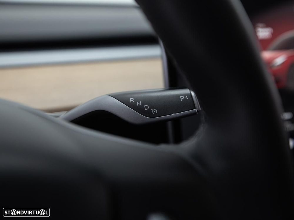 Tesla Model 3 Standard RWD Plus - 20