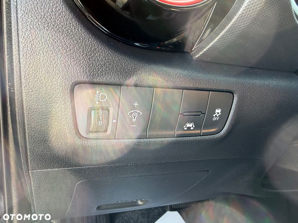 Hyundai Kona 1.6 T-GDI DCT Premium - 18