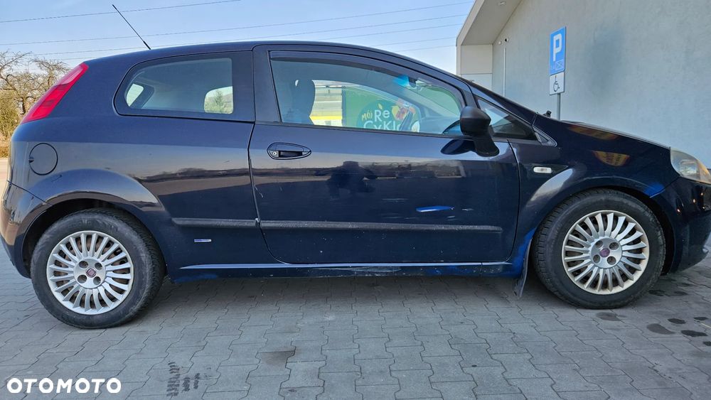 Fiat Grande Punto 1.2 8V Active - 4