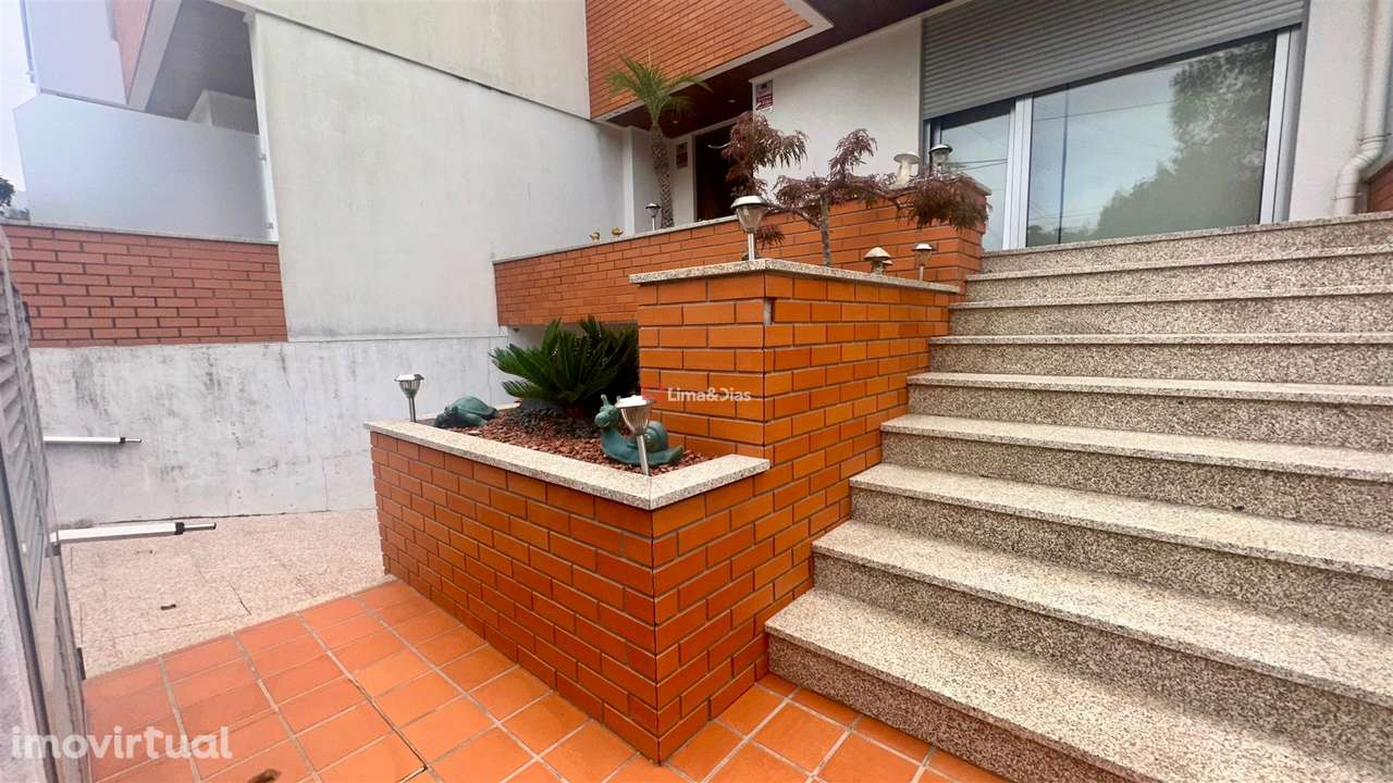 Moradia em Banda T4 Venda em Canedo, Vale e Vila Maior,Santa Maria da - Grande imagem: 2/58