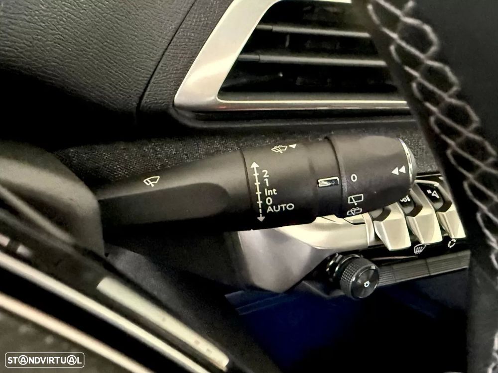 Peugeot 3008 1.6 BlueHDi GT Line - 42