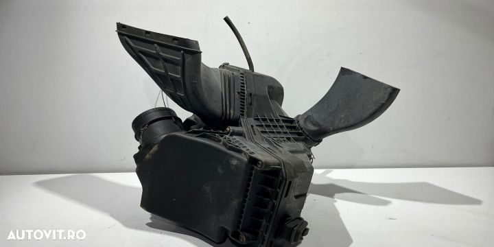 Carcasa filtru aer 2.0 tdi 8k0133835bm Audi A4 B8/8K [2007 - 2011] - 1