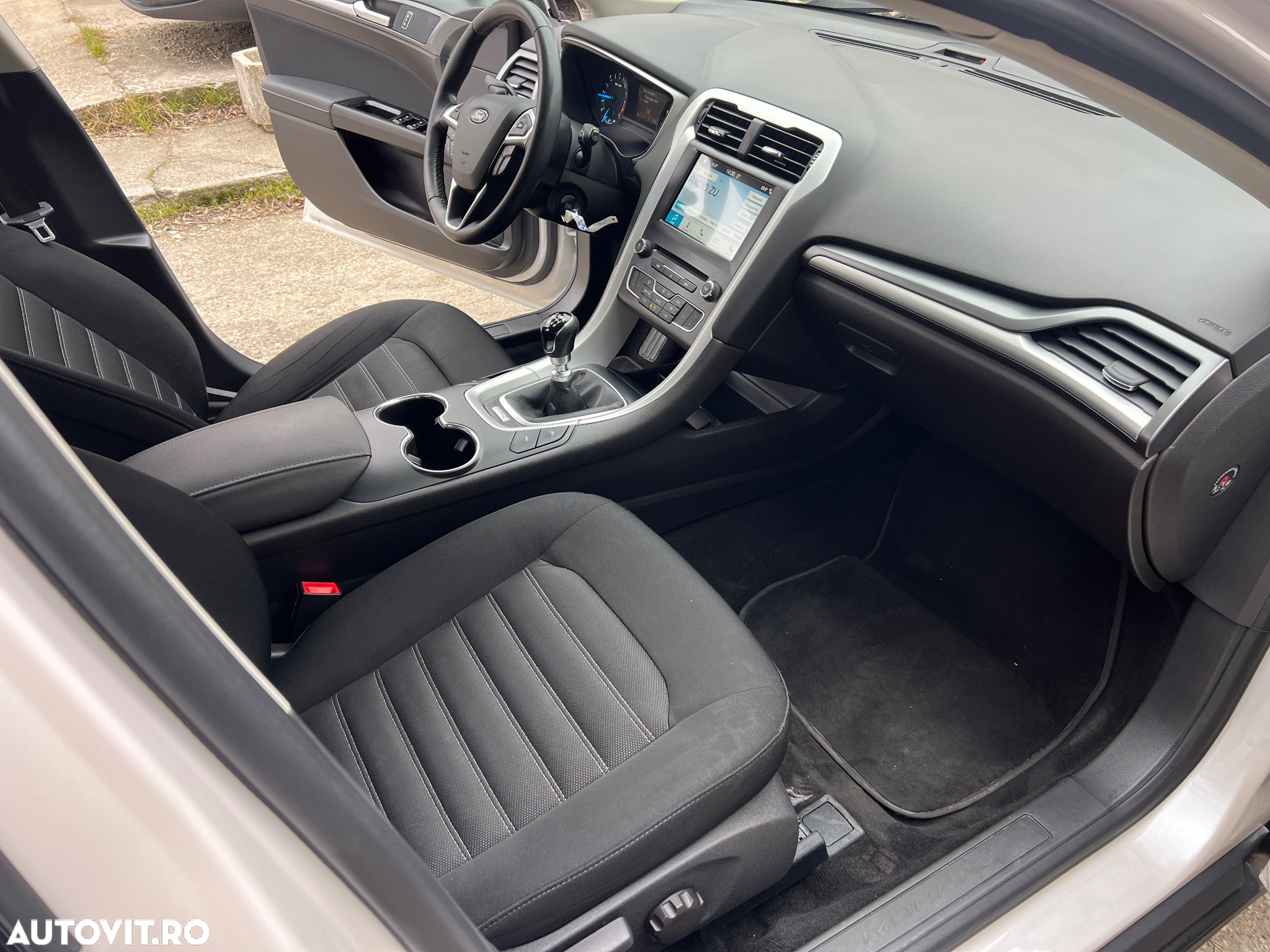Ford Mondeo 2.0 TDCi Trend - 17