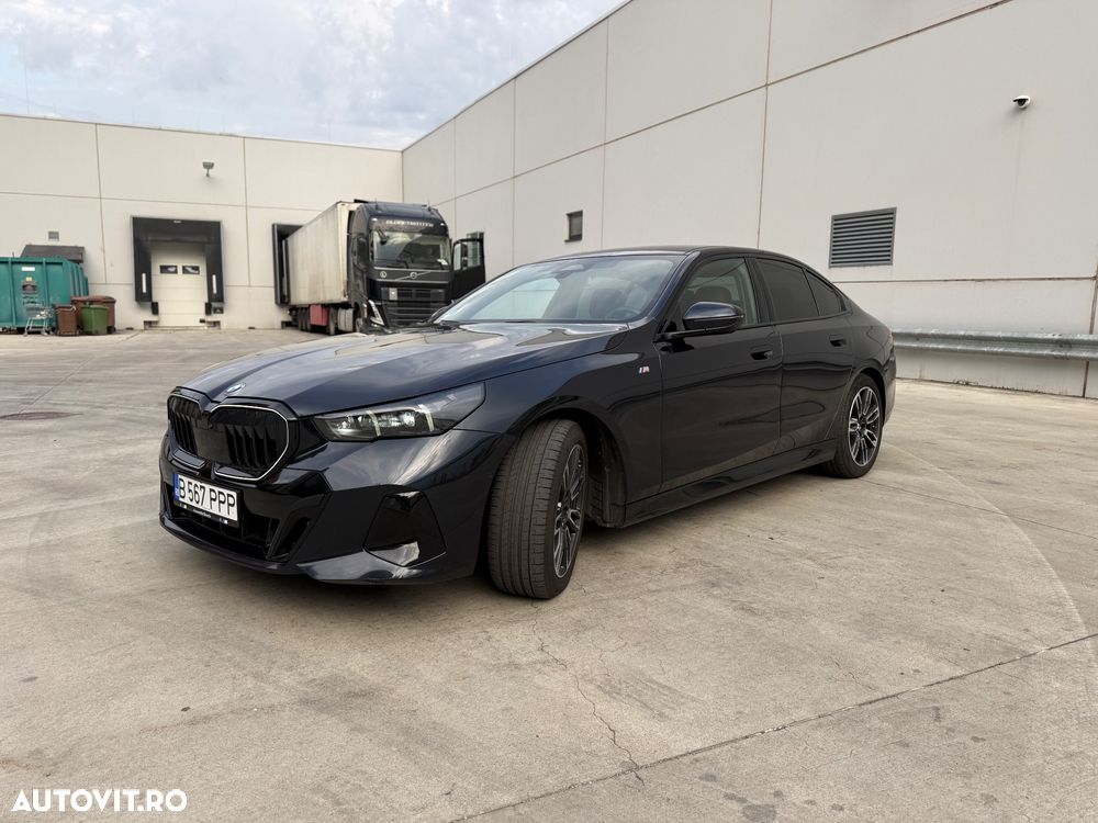 BMW Seria 5 520d xDrive Aut. - 38