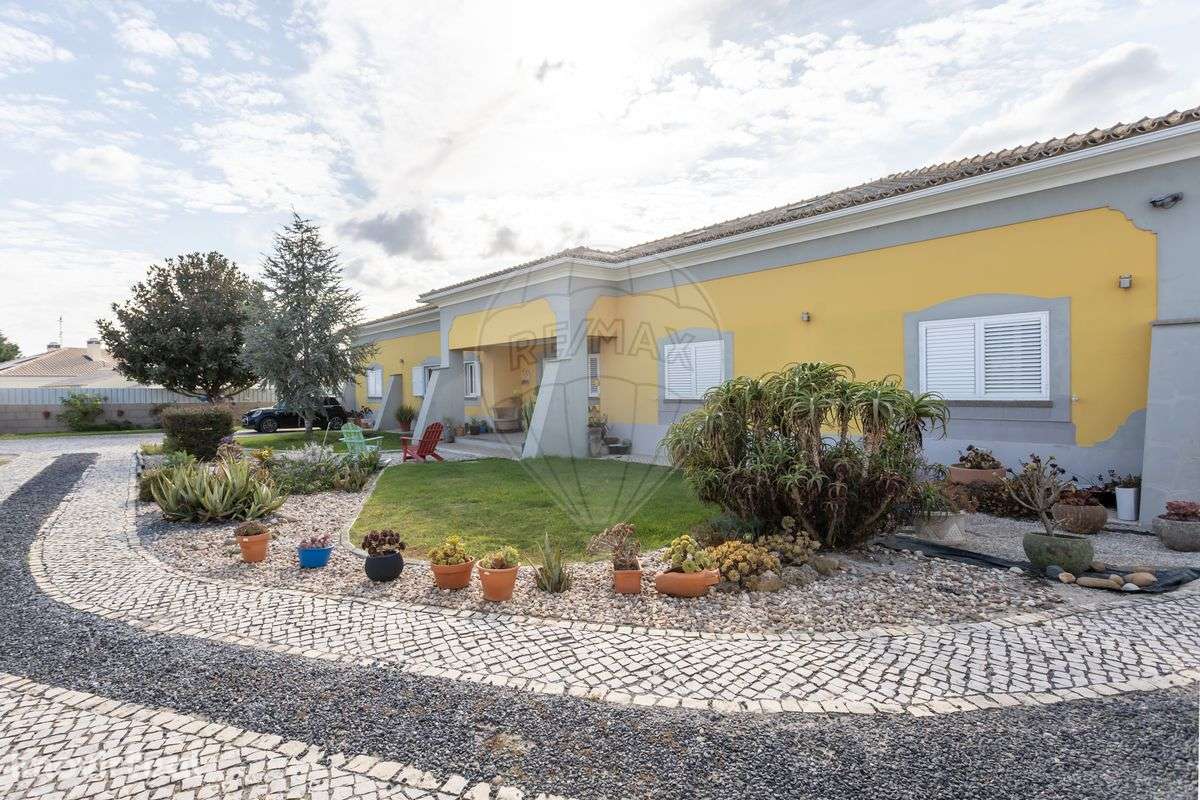 Moradia T4 para venda - Grande imagem: 3/50