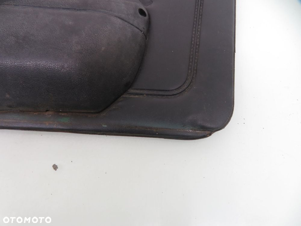 BOCZEK PRAWY PRZEDNI FIAT 126 - 3