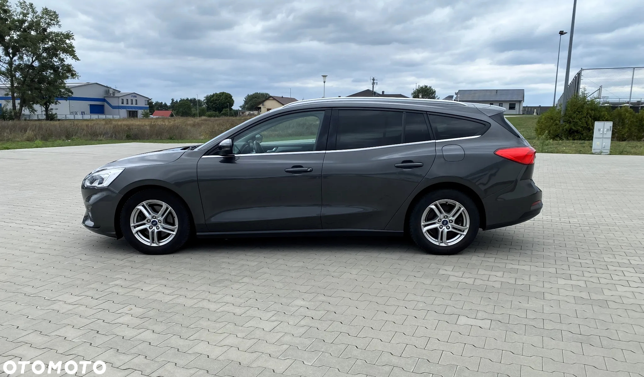 Ford Focus 1.5 EcoBlue Start-Stopp-System ACTIVE - 2