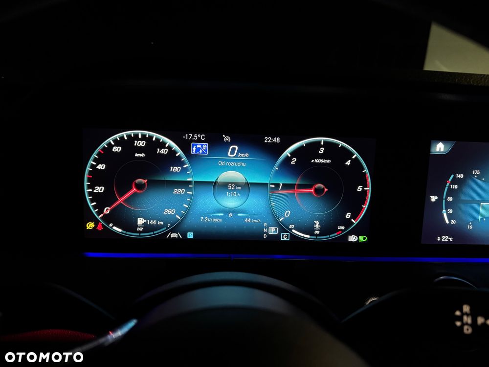 Mercedes-Benz Klasa E 220 d 4-Matic Avantgarde - 25