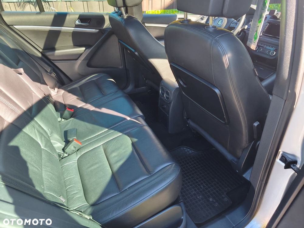 Volkswagen Tiguan 2.0 TDI 4Mot R-Style DSG - 12