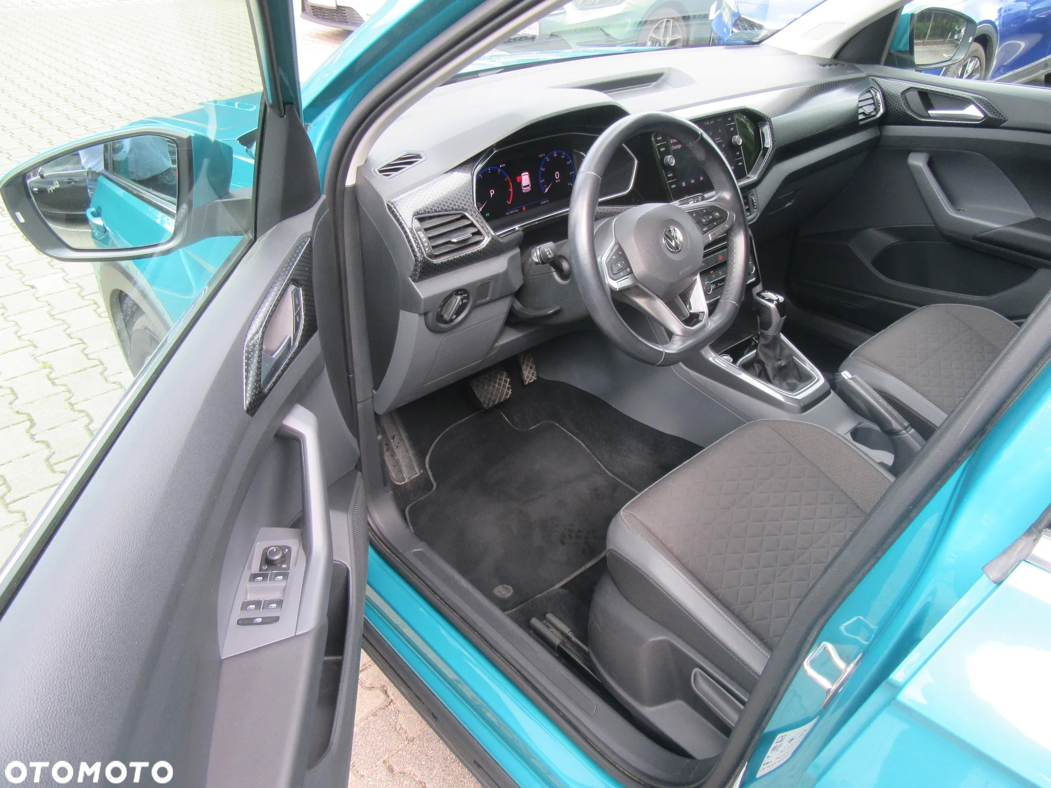 Volkswagen T-Cross 1.0 TSI Style DSG - 12