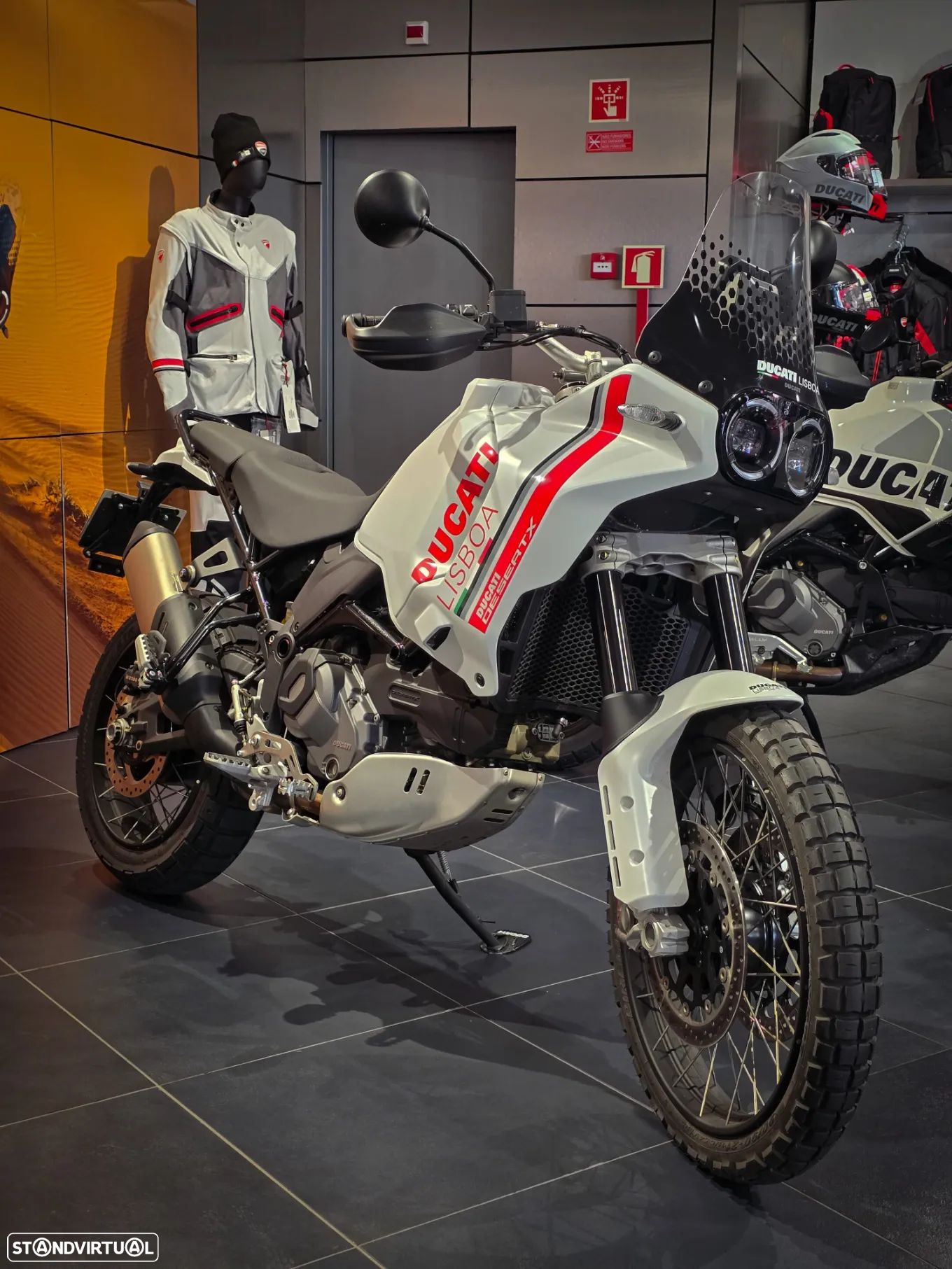 Ducati DesertX - 1