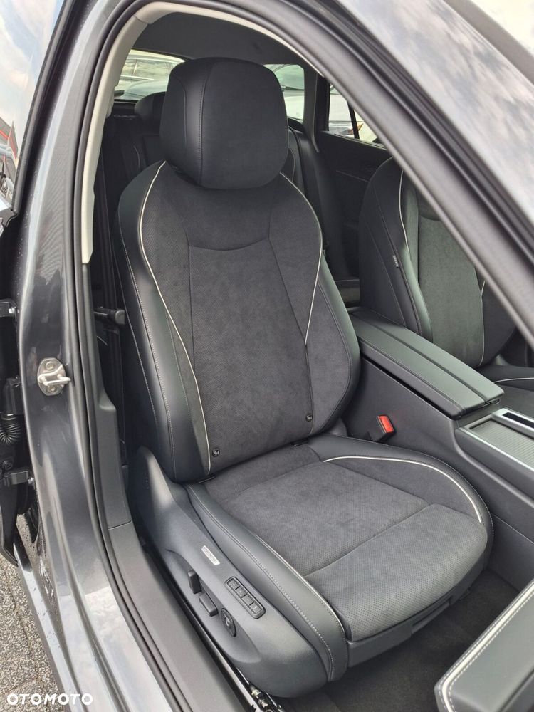 Volkswagen Passat - 23