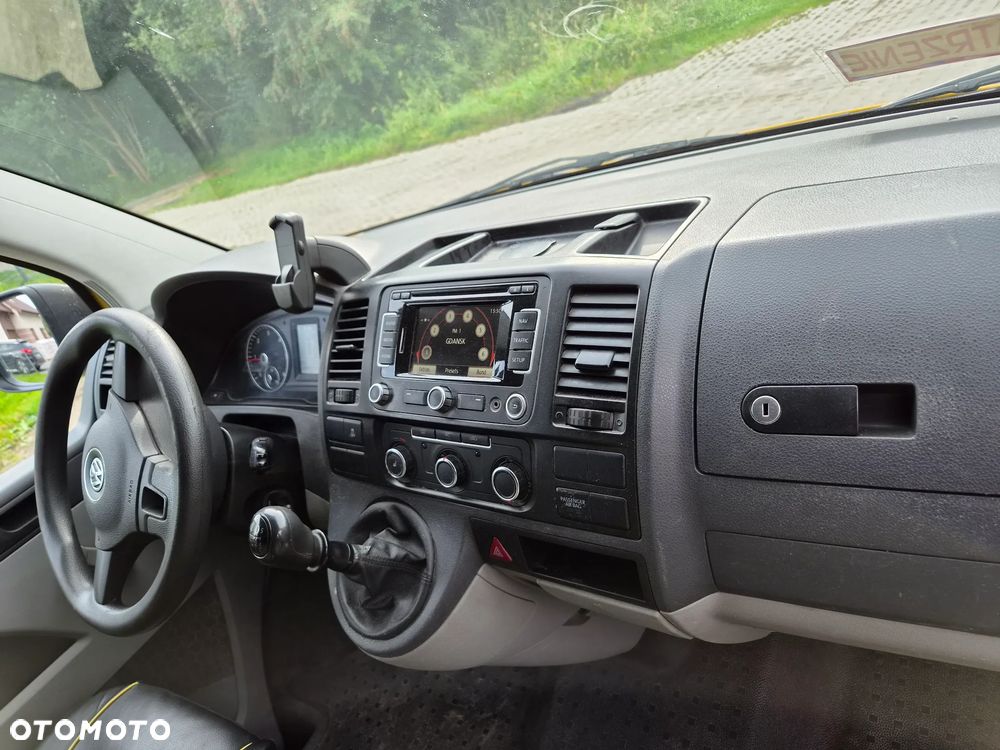 Volkswagen Transporter - 12