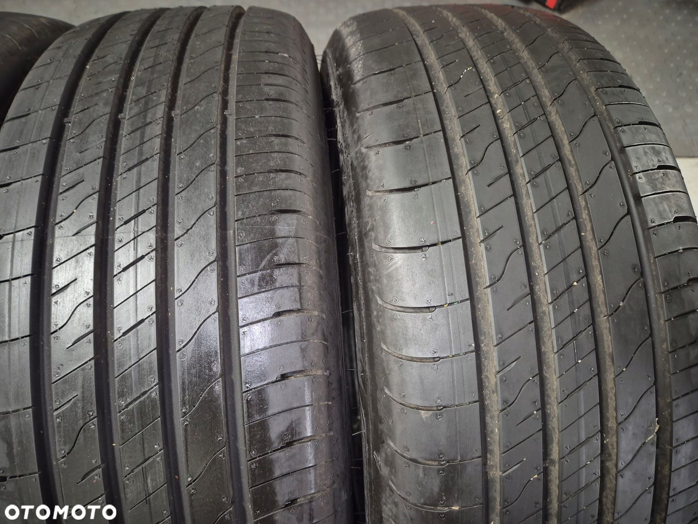 215/55/18 215/55r18 Goodyear Efficientgrip 2 99v 99 - 2