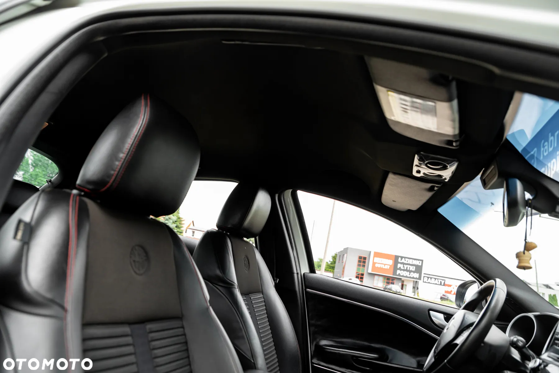 Alfa Romeo Giulietta 1750 TBi Quadrifoglio Verde - 18