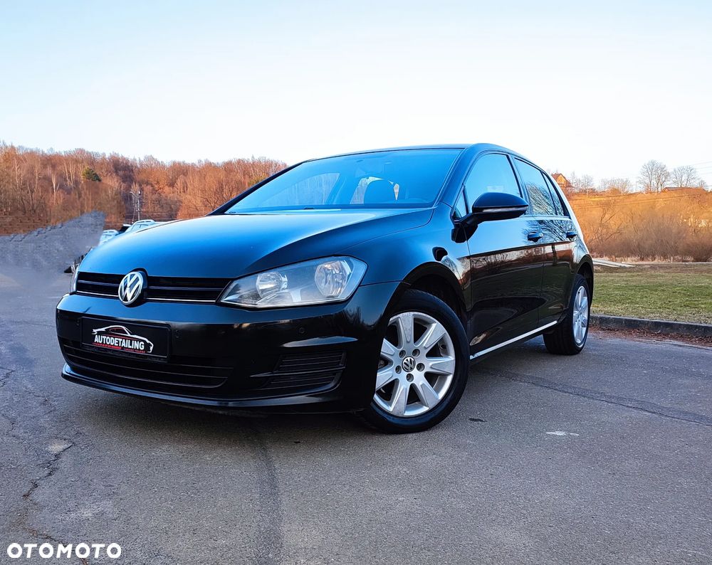Volkswagen Golf - 5