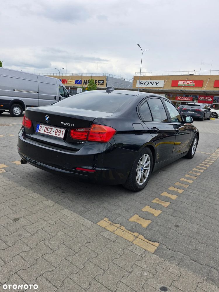 BMW Seria 3 320d Efficient Dynamics - 3