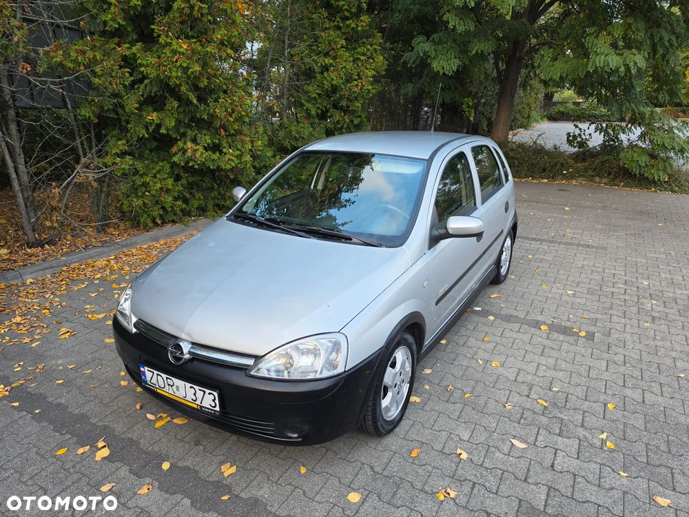 Opel Corsa 1.4 16V Comfort - 1