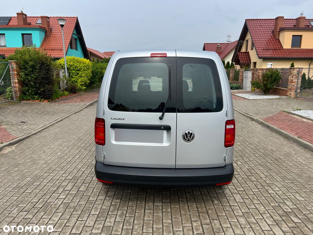 Volkswagen Caddy 2.0 TDI Comfortline - 12