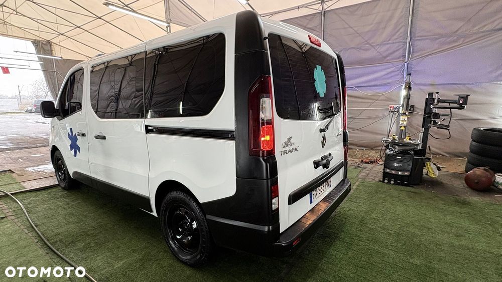 Renault Trafic - 19