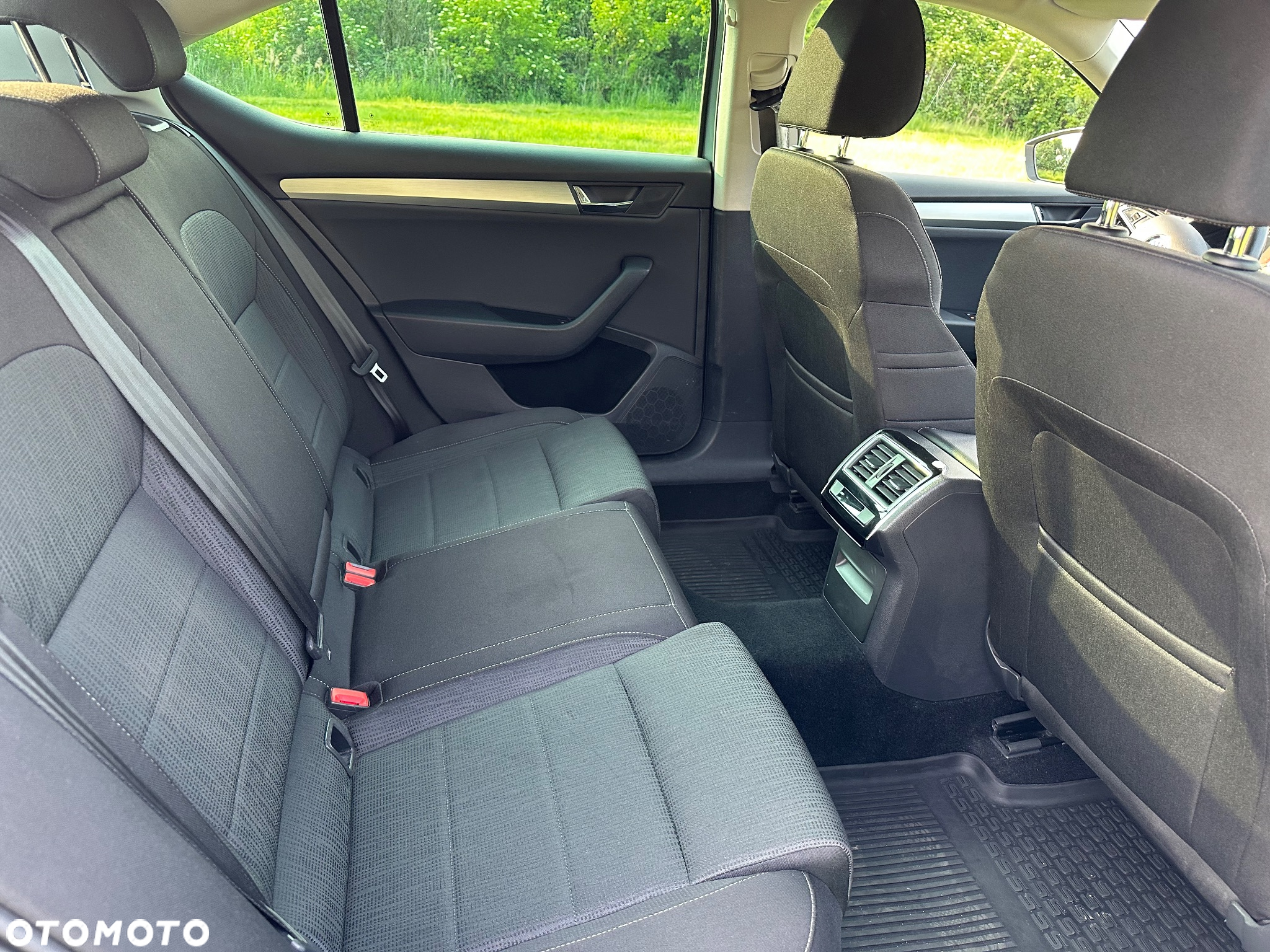 Skoda Superb 1.4 TSI ACT Ambition - 12