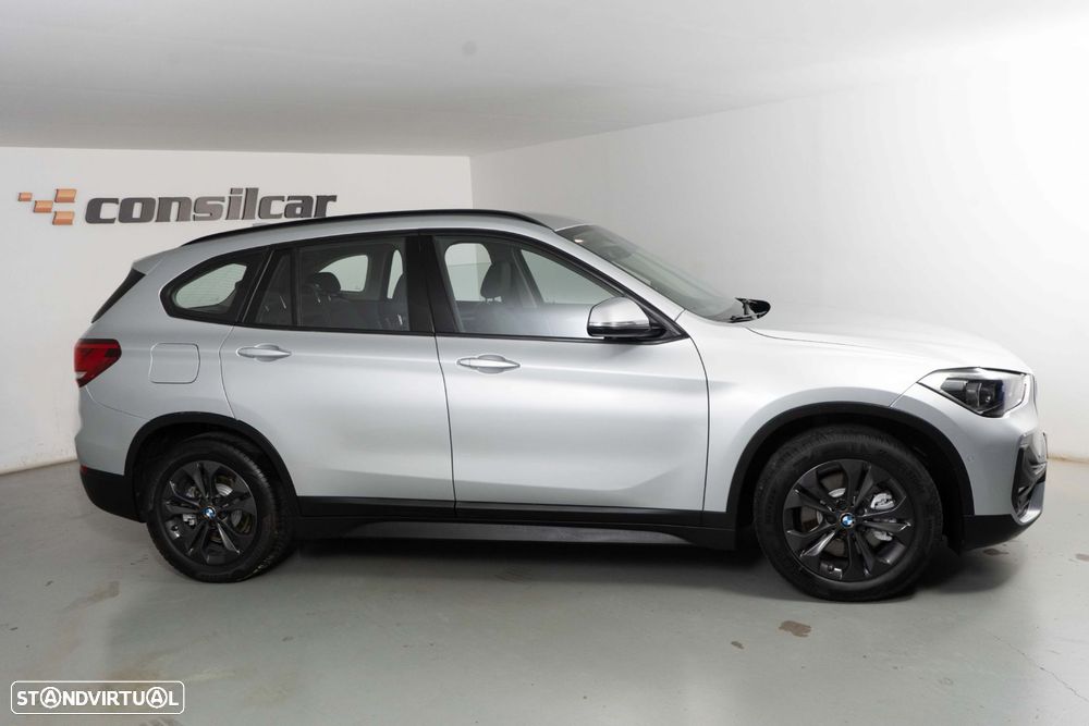 BMW X1 25 e xDrive Corporate Edition - 7