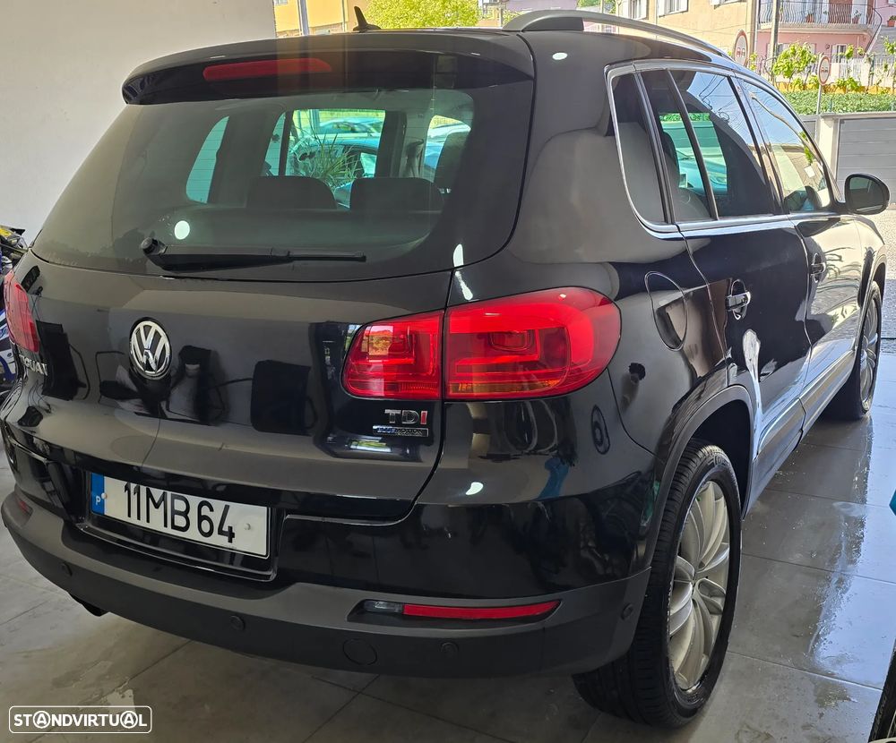 VW Tiguan 2.0 TDi Sport BlueMotion - 6