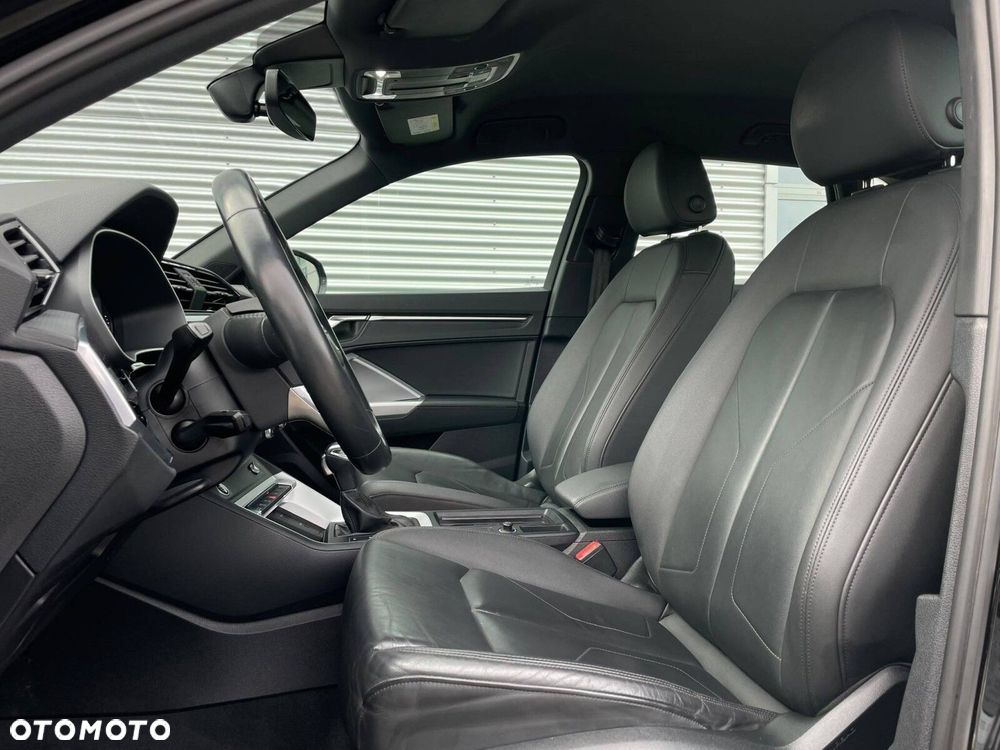 Audi Q3 - 21