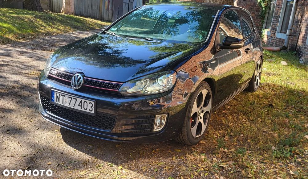 Volkswagen Golf VI 2.0 TSI GTI - 1
