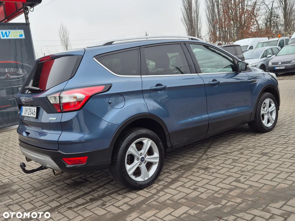 Ford Kuga - 13