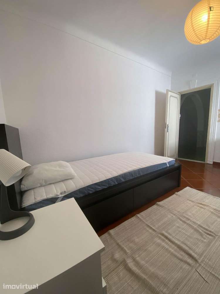 Quarto - localizado em Evora - Grande imagem: 2/13