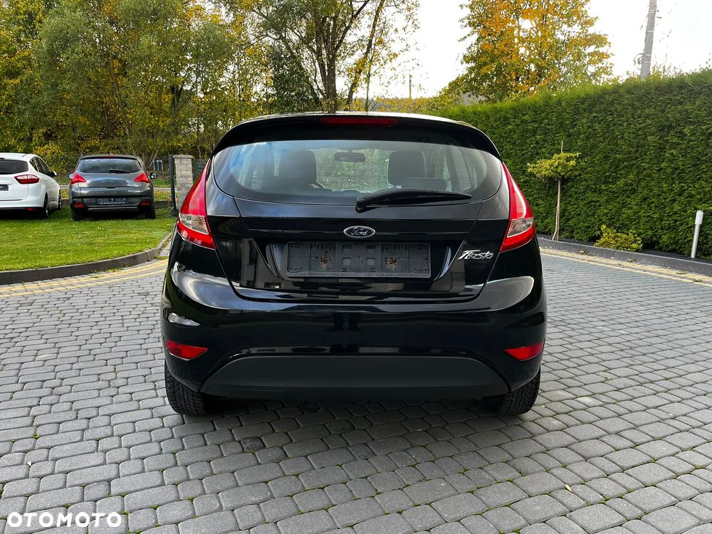 Ford Fiesta - 4