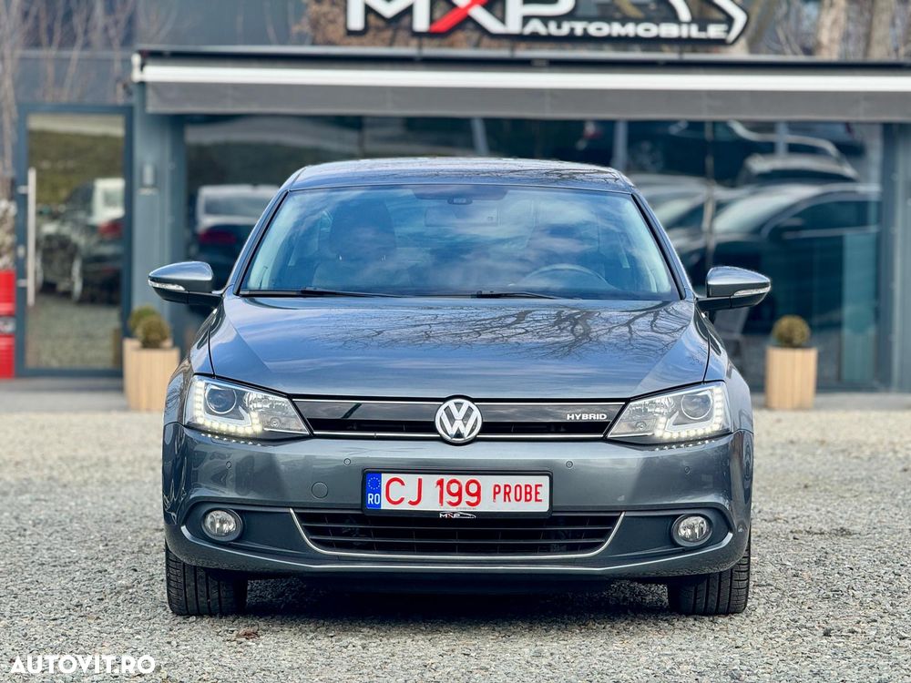 Volkswagen Jetta - 9