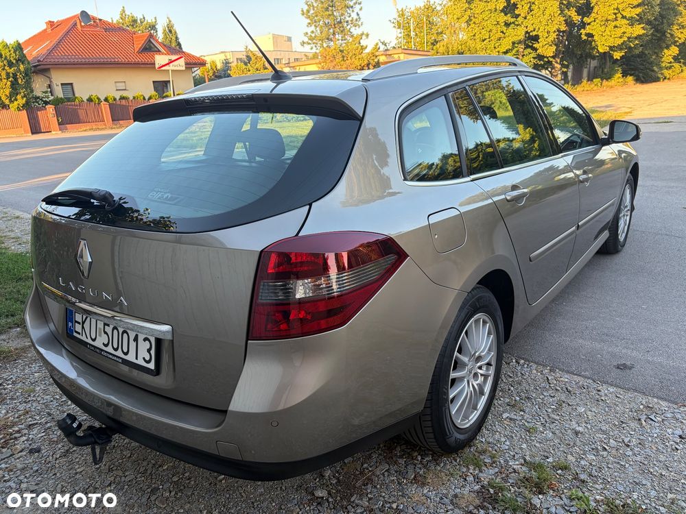 Renault Laguna dCi 110 FAP Expression - 9