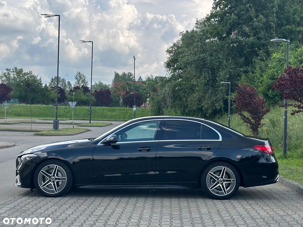 Mercedes-Benz Klasa C 180 9G-TRONIC AMG Line - 7