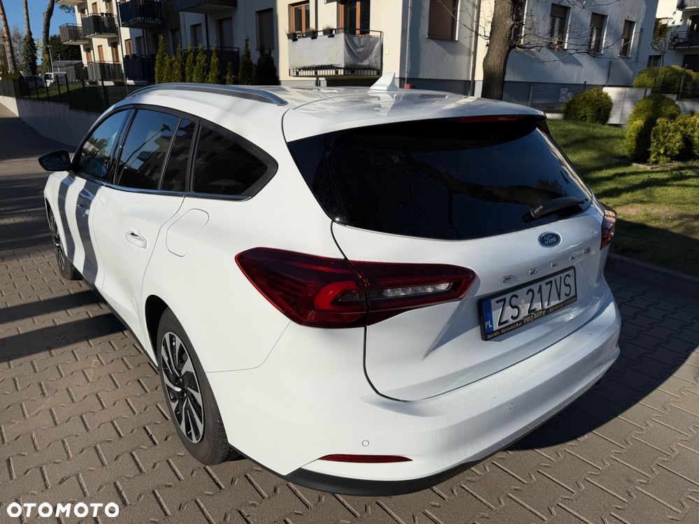 Ford Focus - 12