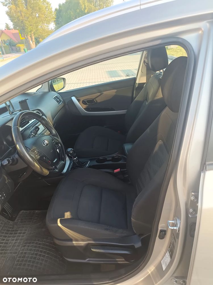 Kia Ceed 1.6 CRDi L - 15