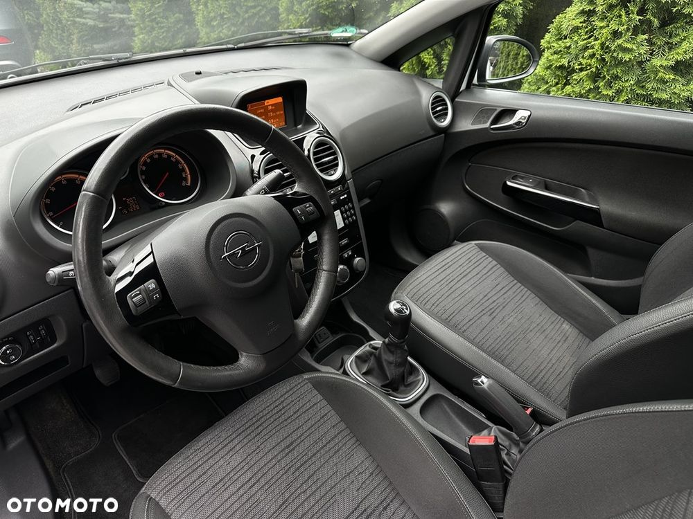 Opel Corsa 1.4 16V EcoFLEX Start-Stop Innovation - 24