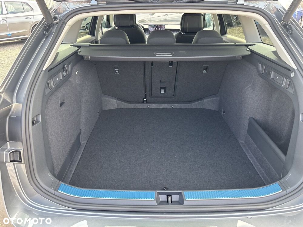 Skoda Superb 2.0 TSI Drive DSG - 21