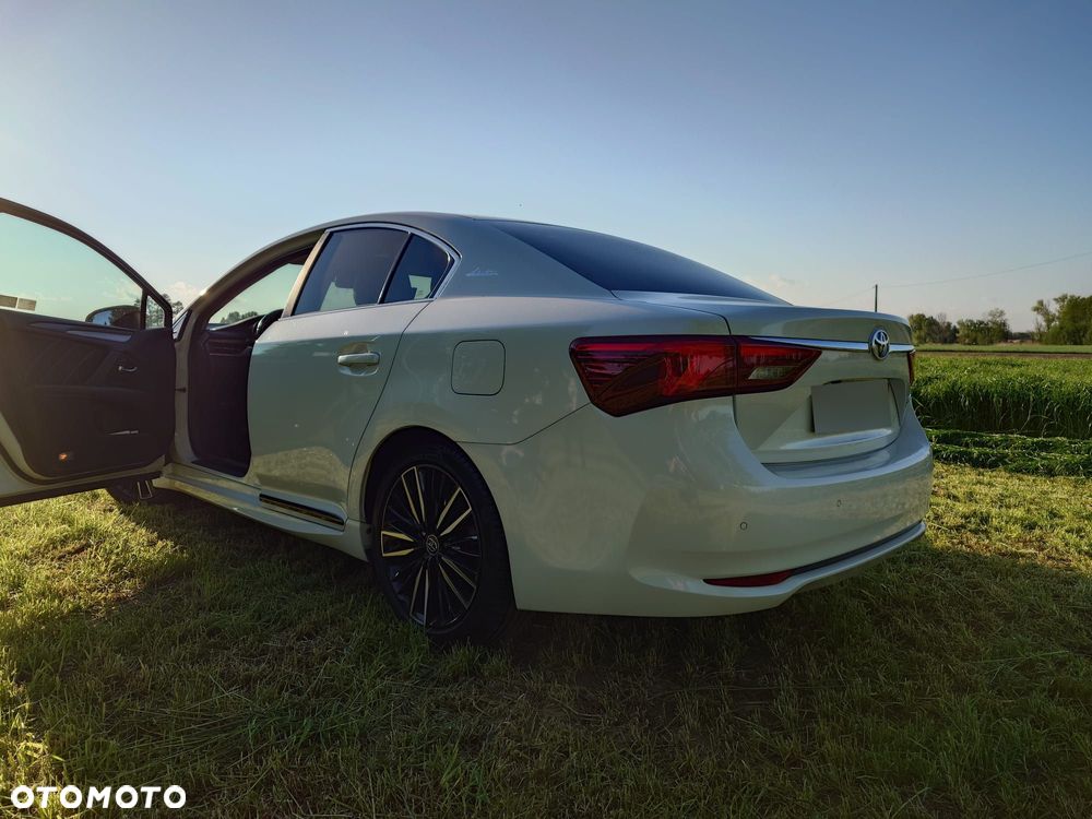 Toyota Avensis 1.8 Selection - 5