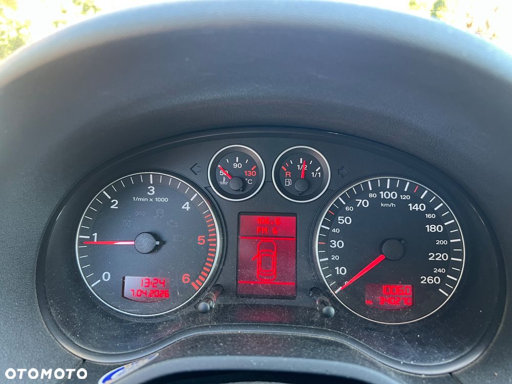 Audi A3 Sportback 1.9 TDI Attraction - 4