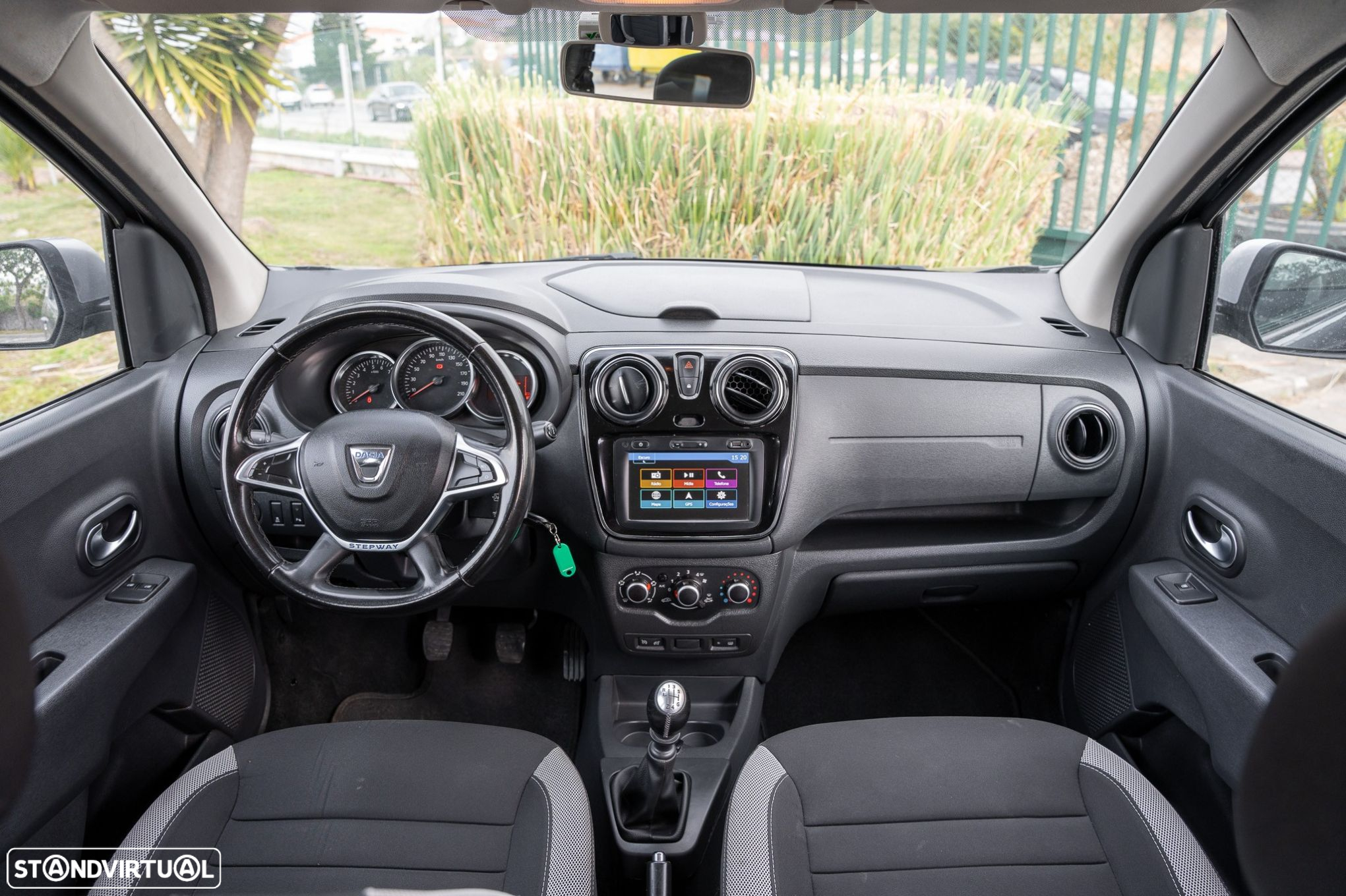 Dacia Lodgy 1.5 Blue dCi Stepway 7L - 7