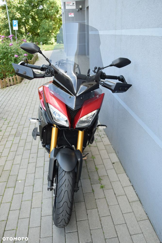Yamaha MT - 8