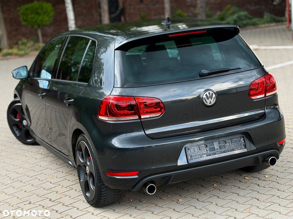 Volkswagen Golf 2.0 GTI - 21