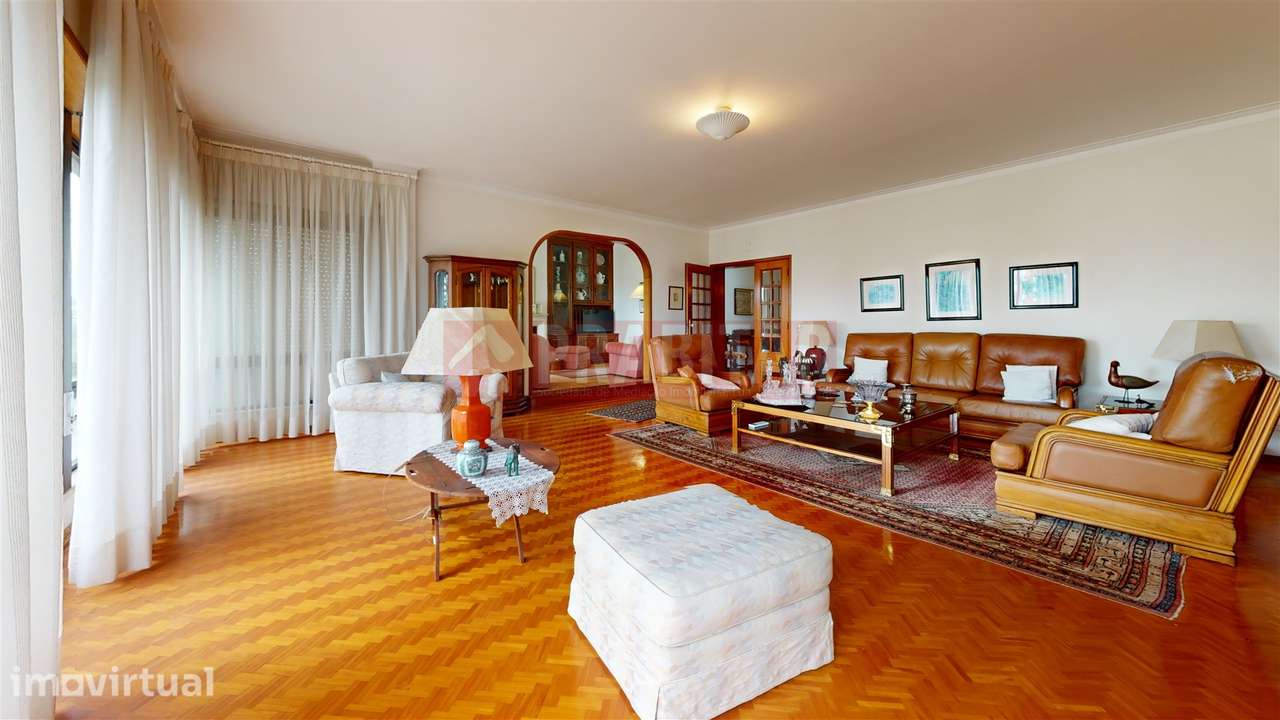 T4 Exclusivo em Celas (177m²)| Áreas Generosas e Garagem Dupla | Pront - Grande imagem: 2/44