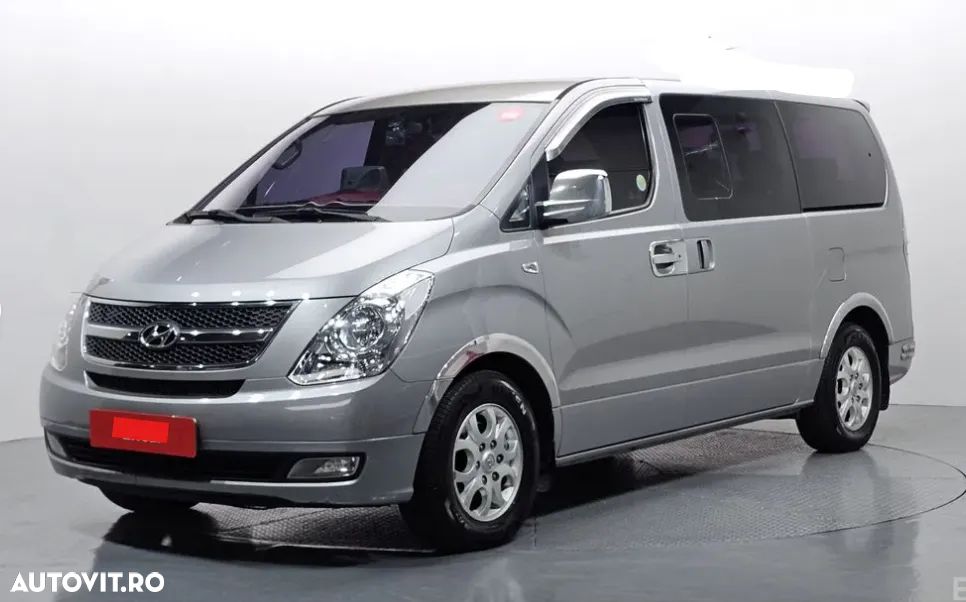 Hyundai H-1 Starex - 1
